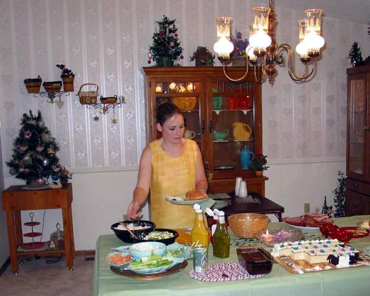 traci.jpg (50017 bytes)